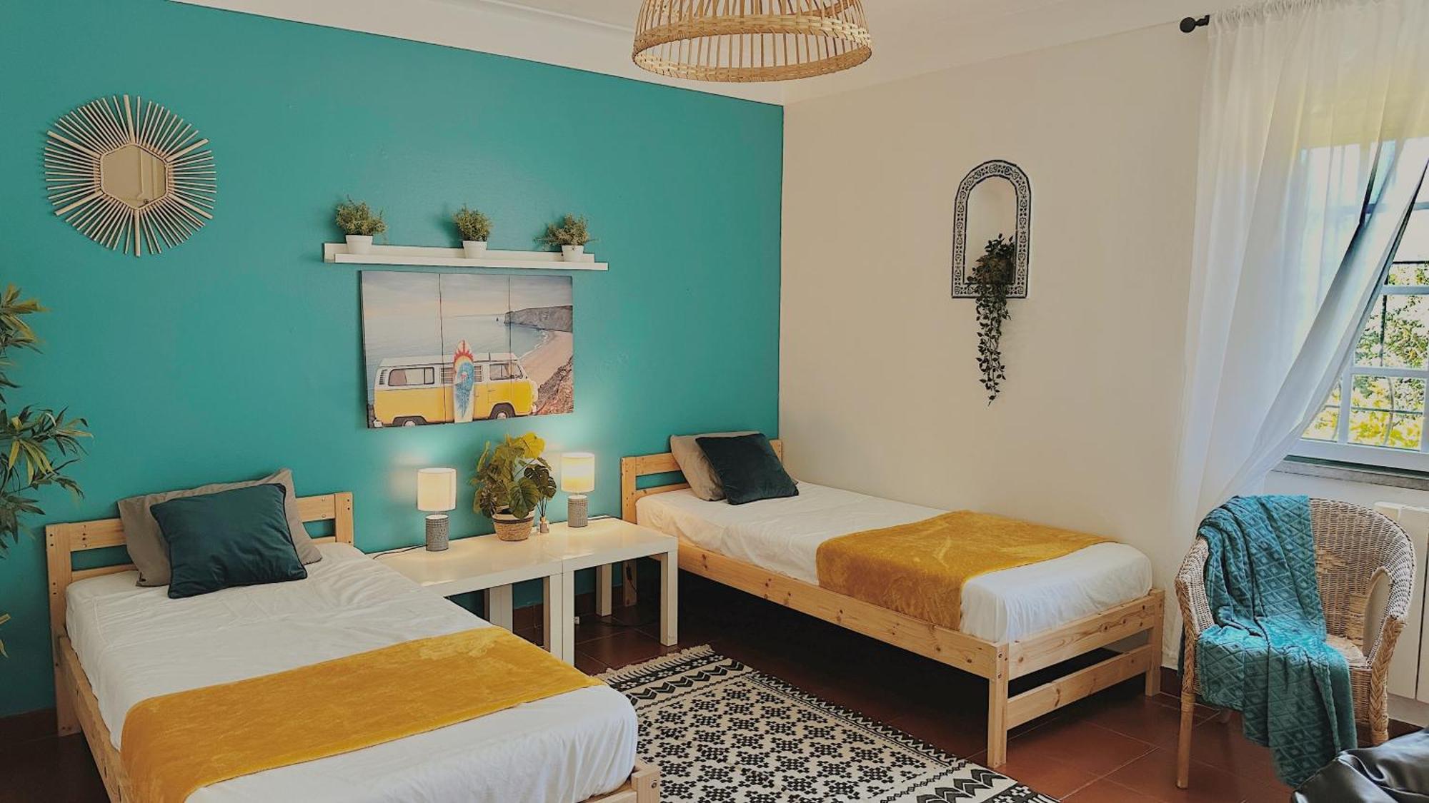 Coastal Garden Paradise Retreat- 6 Min From The Beach Charneca  Bagian luar foto