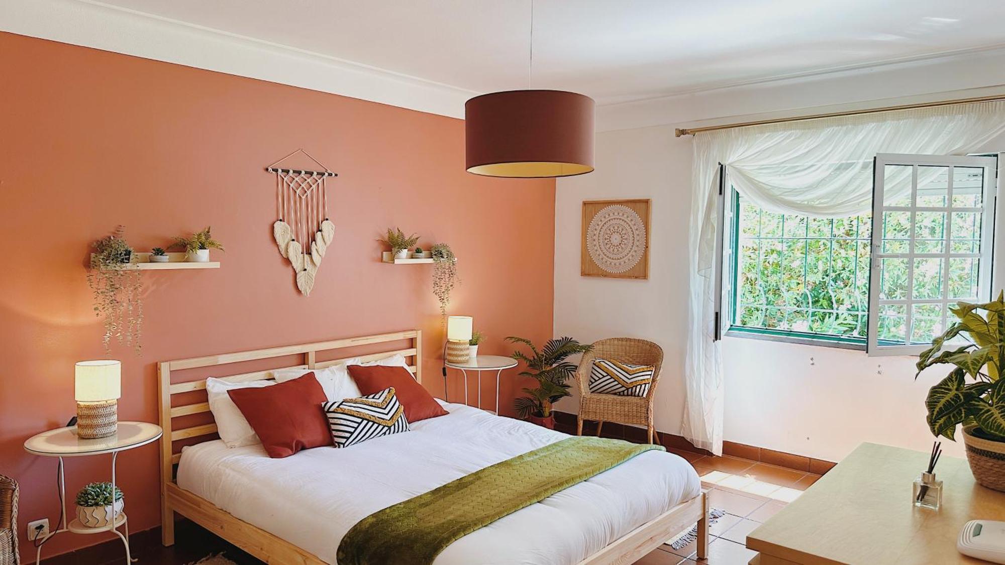 Coastal Garden Paradise Retreat- 6 Min From The Beach Charneca  Bagian luar foto